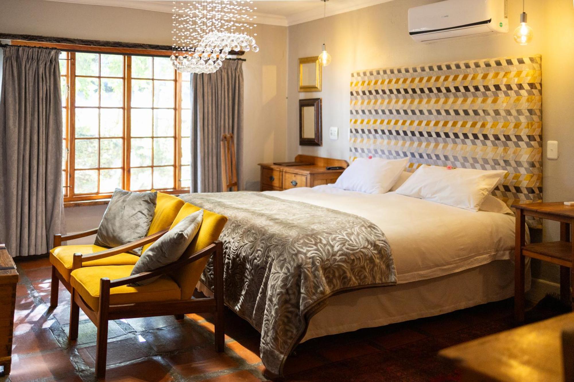 De Opstal Country Lodge Oudtshoorn Eksteriør billede