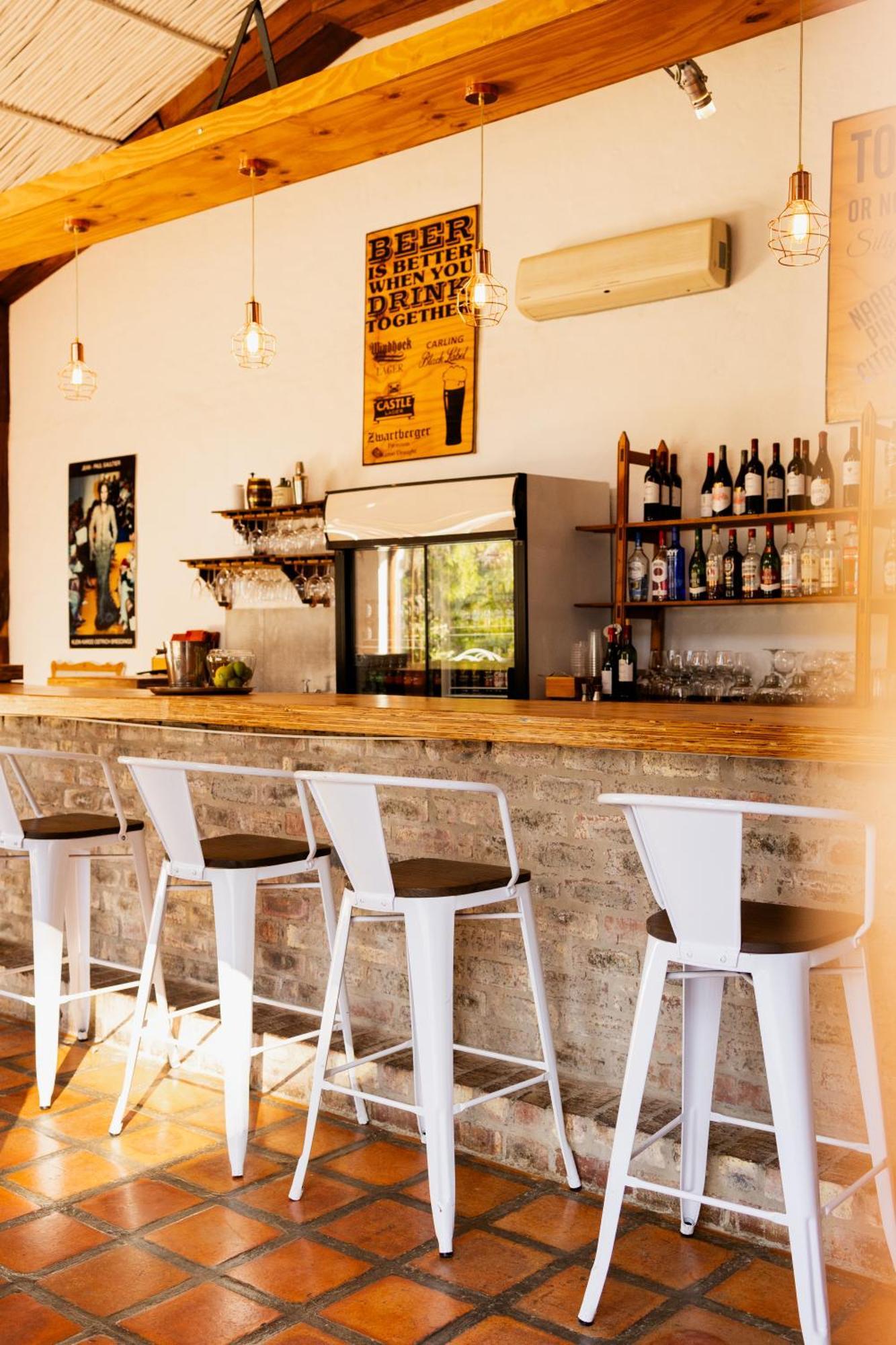 De Opstal Country Lodge Oudtshoorn Eksteriør billede