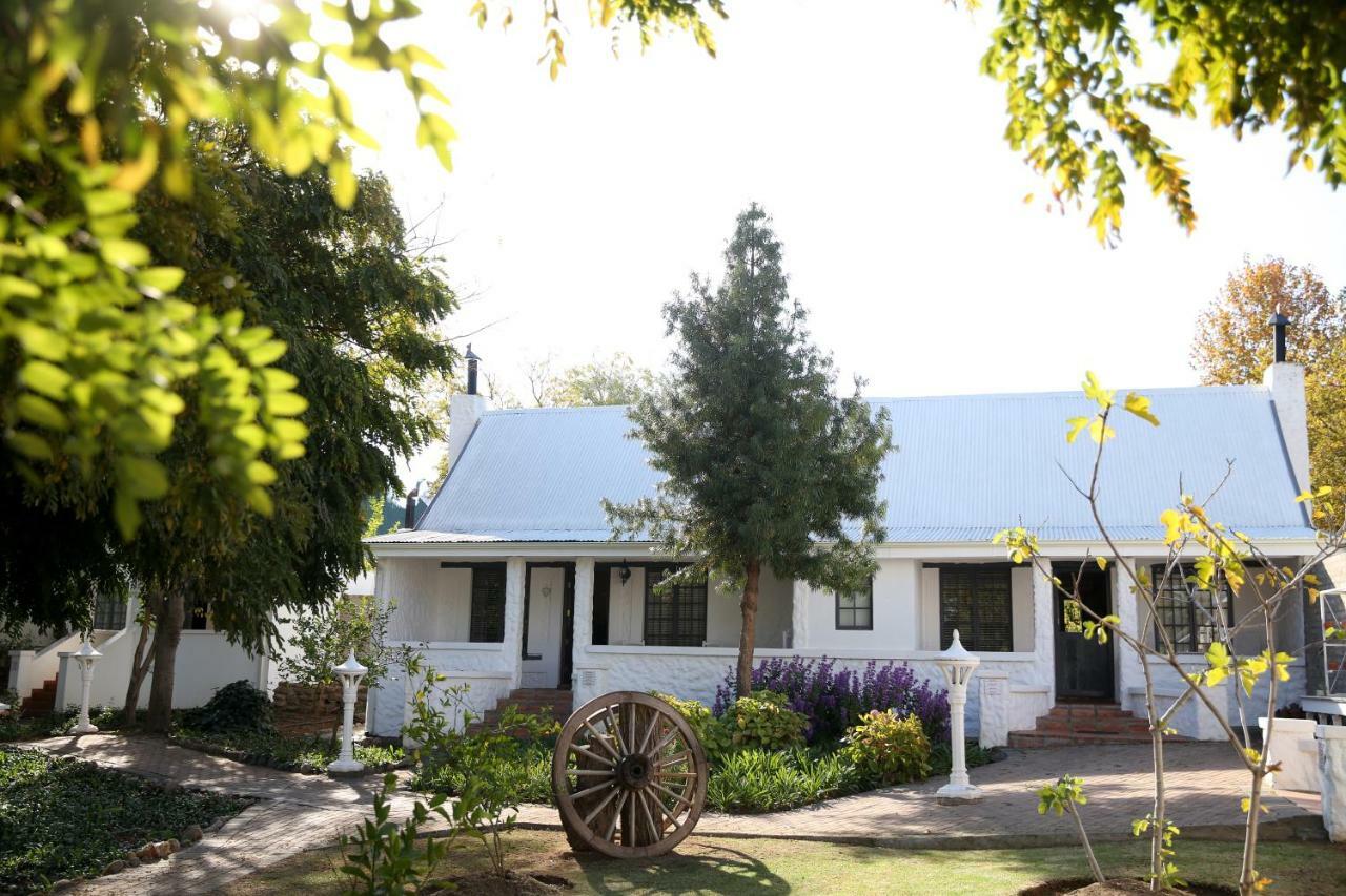 De Opstal Country Lodge Oudtshoorn Eksteriør billede